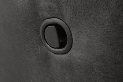 Bladen Recliner - Image 11