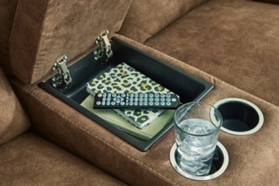 Edenwold Reclining Loveseat with Console - Image 9