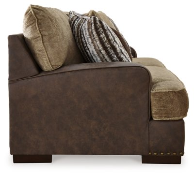 Alesbury Sofa - Image 6