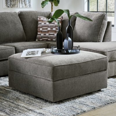 O'Phannon 2-Piece Sectional and Ottoman - Image 12