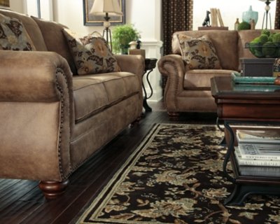 Larkinhurst Loveseat - Image 10