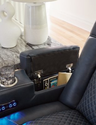 Fyne-Dyme Power Reclining Sofa, Loveseat and Recliner - Image 33
