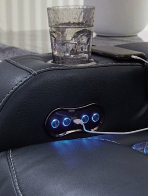 Fyne-Dyme Power Reclining Loveseat with Console - Image 12