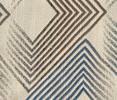 Eltmann 4-Piece Sectional with Chaise and Ottoman - Image 6