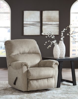 Stonemeade Sofa and Recliner - Image 15