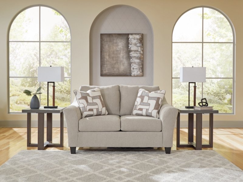 Willarae Loveseat - Image 3
