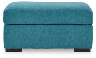 Keerwick Queen Sofa Sleeper, Loveseat and Ottoman - Image 10