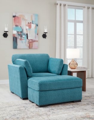 Keerwick Sofa, Loveseat, Oversized Chair and Ottoman - Image 26