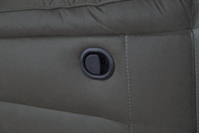 Jesolo Reclining Sofa and Recliner - Image 12