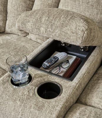 Hindmarsh Power Reclining Loveseat with Console - Image 10