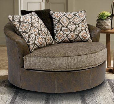 Abalone Oversized Chair - Image 3