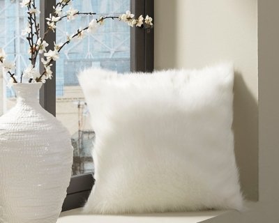 Himena Pillow (Set of 4) - Image 3