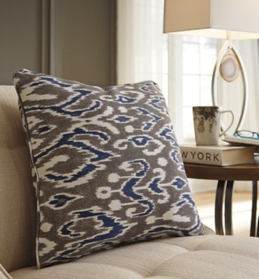 Kenley Pillow - Image 4