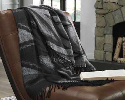 Cecile Throw - Image 3