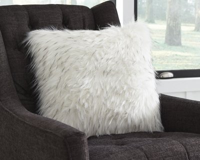 Calisa Pillow (Set of 4) - Image 3