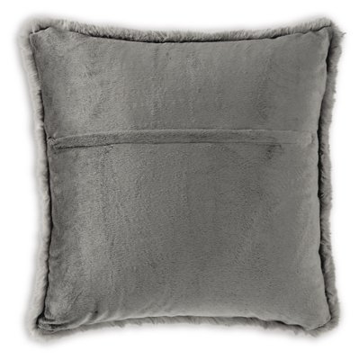 Gariland Pillow - Image 5
