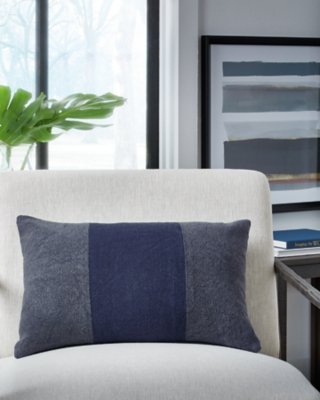 Dovinton Pillow (Set of 4) - Image 3