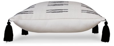 Mudderly Pillow (Set of 4) - Image 5