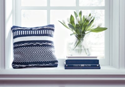 Yarnley Pillow (Set of 4) - Image 3