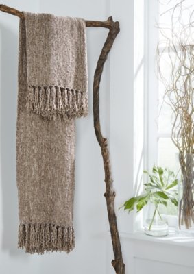 Tamish Throw - Image 3