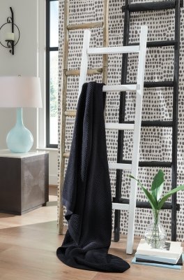 Gayelery Throw (Set of 3) - Image 3