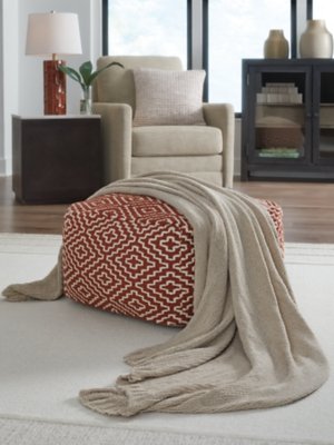 Anawood Throw - Image 3