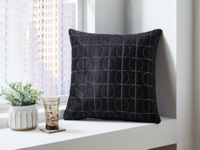 Kydner Pillow (Set of 4) - Image 3