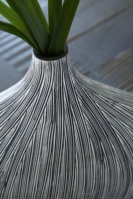 Donya Vase - Image 5