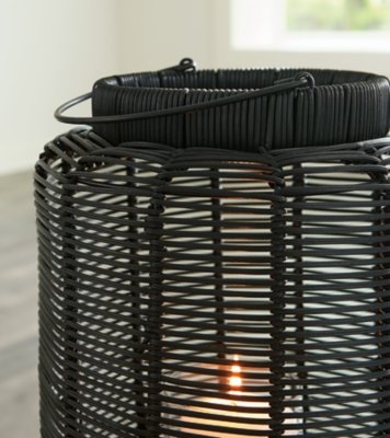 Evonne Lantern - Image 5