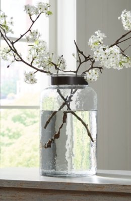 Lukasvale Vase - Image 3