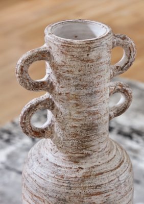 Wellbridge Vase - Image 5