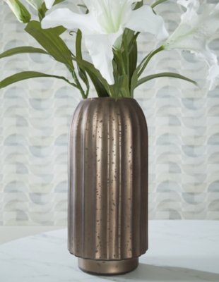 Briarcott Vase - Image 3