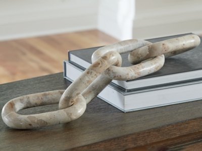 Kenport Sculpture - Image 3