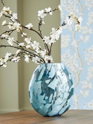 Cartshaw Vase - Image 3
