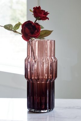 Dorlow Vase - Image 3