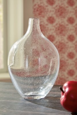 Kurthorne Vase - Image 4