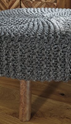 Jassmyn Oversized Accent Ottoman - Image 4