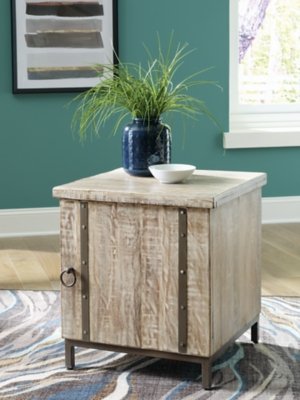 Laddford Accent Cabinet - Image 3