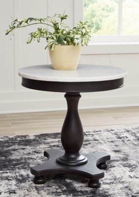 Henridge Accent Table - Image 3