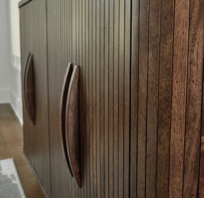 Amickly Accent Cabinet - Image 9