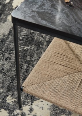 Minrich Accent Table - Image 6