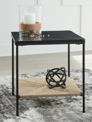 Minrich Accent Table - Image 3