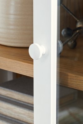 Dagandale Accent Cabinet - Image 7