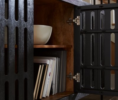 Vallisburg Accent Cabinet - Image 9