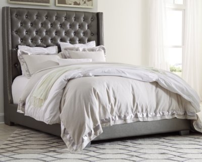 Coralayne Queen Upholstered Bed - Image 3