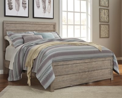 Culverbach Queen Bed with Mirrored Dresser and 2 Nightstand - Image 9