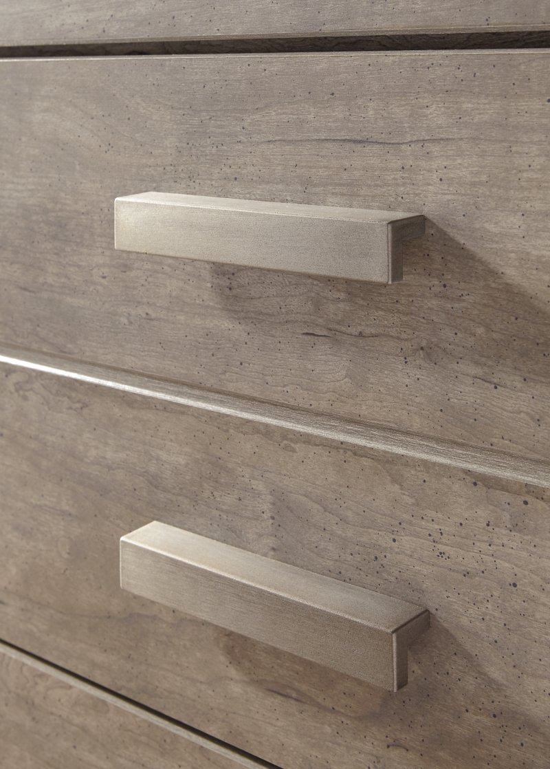 Culverbach Dresser - Image 7