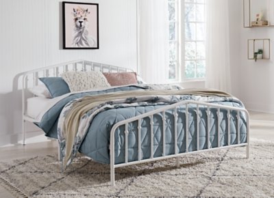 Trentlore Queen Metal Bed - Image 3