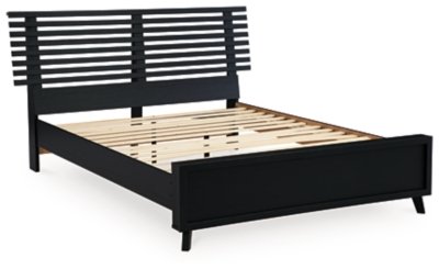Danziar Queen Slat Panel Bed - Image 3