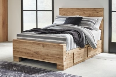 Hyanna Full Panel Bed with 1 Side Storage, Dresser and Mirror - Image 10